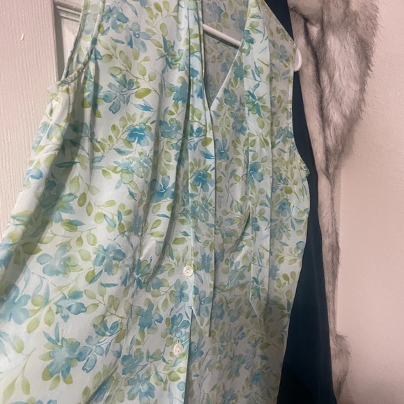 Amanda Smith Pure Silk blouse size medium - Picture 7 of 7